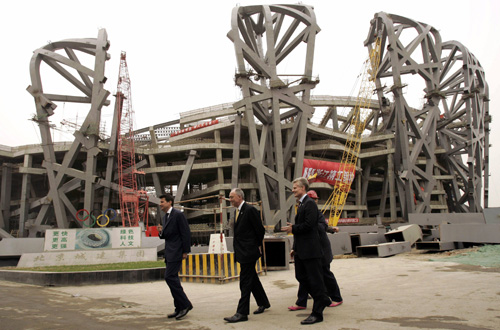 London's Mayor visits the building site of Beijing Olympics village