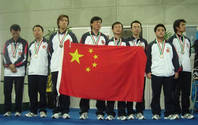 Chess: Men makes breakthrough