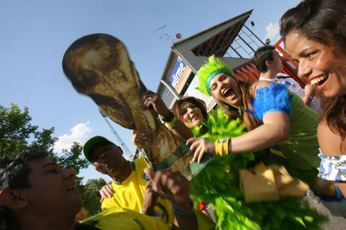 World Cup: soccer fans can't wait