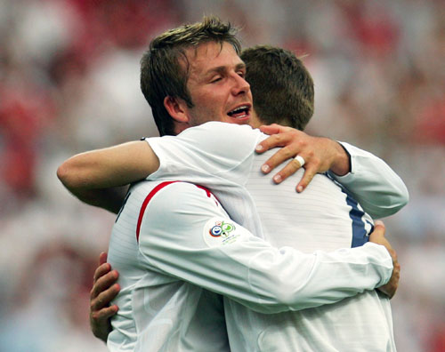 England beat Trinidad and Tobago 2-0