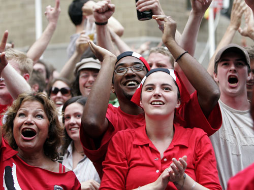 England beat Trinidad and Tobago 2-0