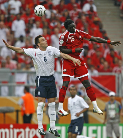 England beat Trinidad and Tobago 2-0