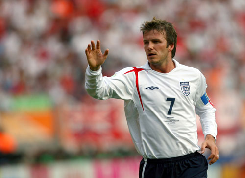 England beat Trinidad and Tobago 2-0