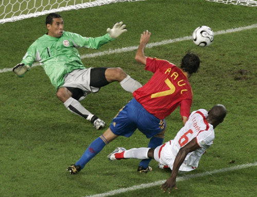 Spain beat Tunisia 3-1