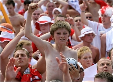 Over 40 English, Germans held before England's quarter-final
