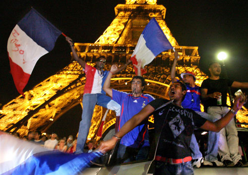 France upsoars to the World Cup final