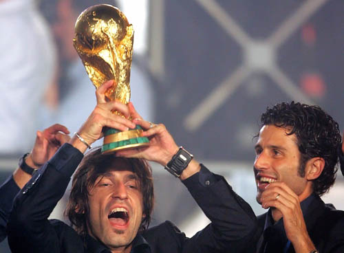 Italy brings World Cup home