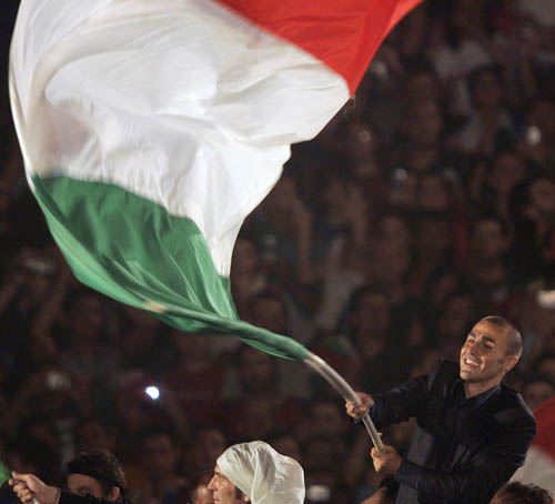 Italy brings World Cup home