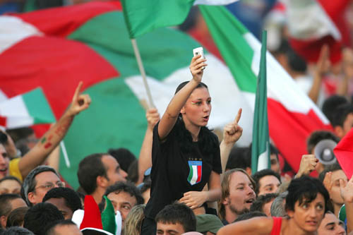 Italy brings World Cup home