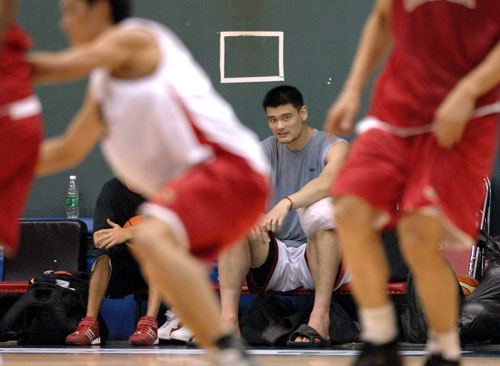 Wang plays during training session