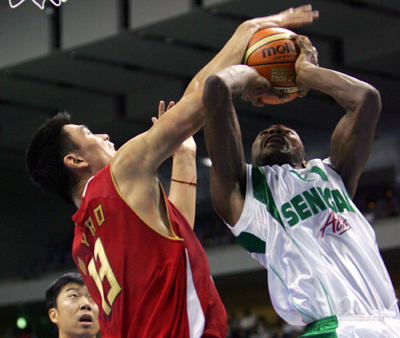China beats Senegal 100:83