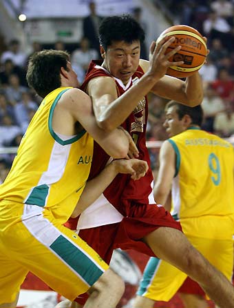 China defeat 80-58 in Asian Games warm-up