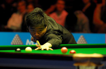 Ding Junhui hits rare Wembley maximum