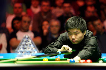Snooker: Rocket Ronnie blows Ding away