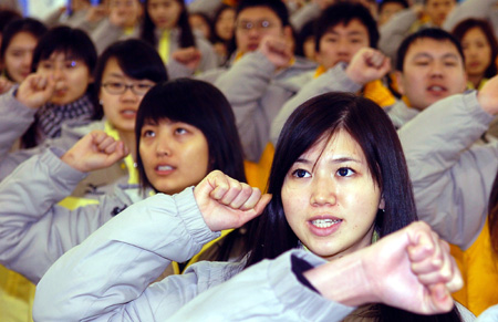 Winter Asiad volunteers