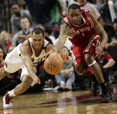Rockets edge Trail Blazers 99-95 for 50th win