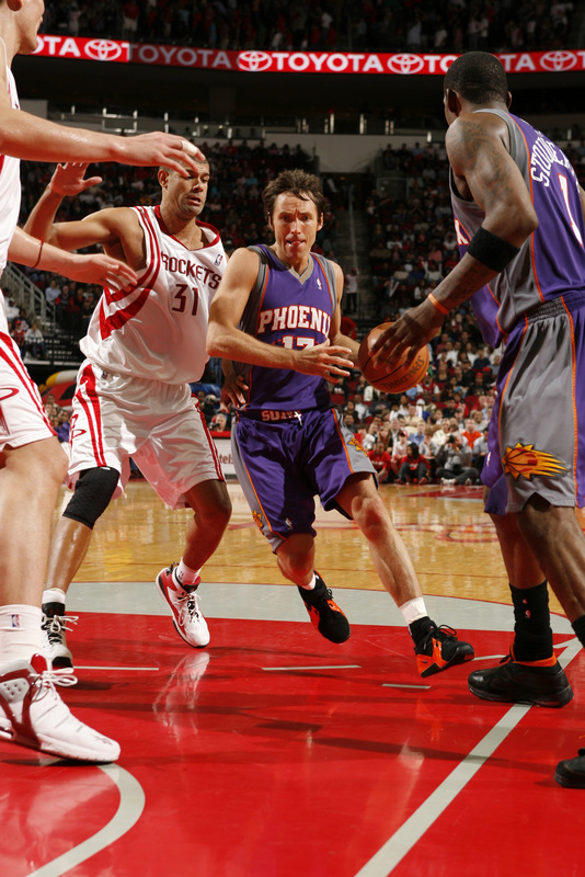 Rockets drop Suns, will open playoffs at home