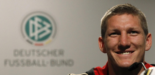 No trophy, no party for Germany's Schweinsteiger