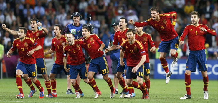 Spain crushes Italy, 4-0, in Euro 2012 final