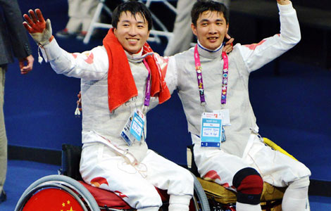 Chinese wheelchair fencers shine at Paralympics