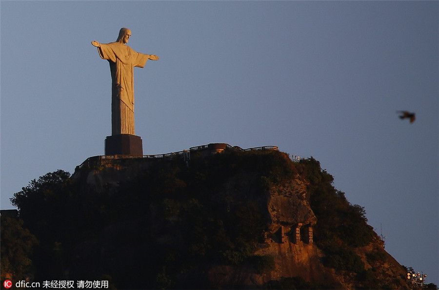 First ray of sunshine greets Rio ahead of Olympics