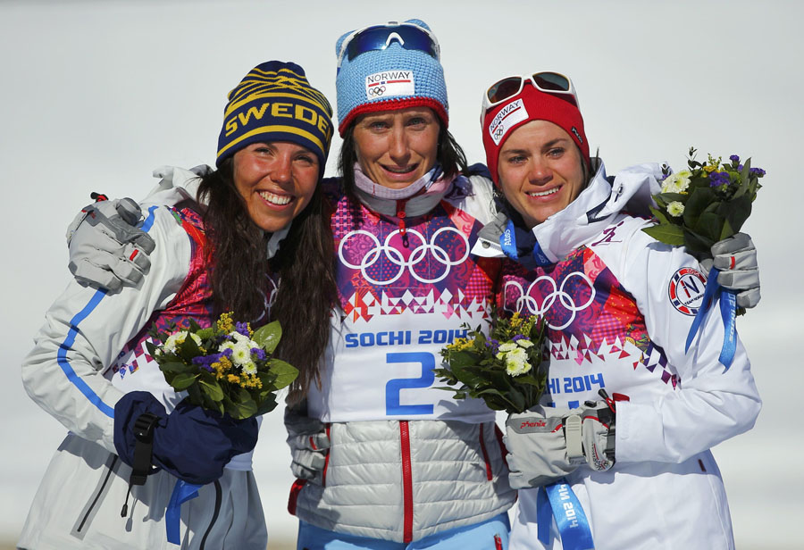 'Iron Lady' Bjoergen wins women's 15K skiathlon