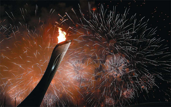 Opening ceremony hailed as 'personal triumph' for Putin
