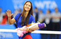 Li Na bids a tearful goodbye