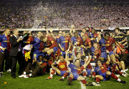 Barcelona beats Athletic to lift 25th King's Cup