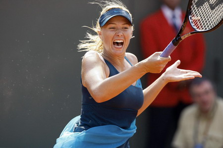 Sharapova back at French; Nadal wins 29th straight
