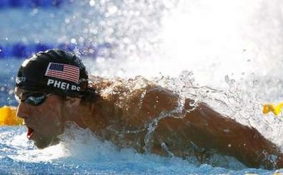 After stunning loss, Phelps rebounds with record