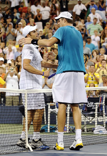 Roddick slumps out, Oudin keeps the dream alive