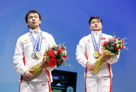 Chinese win men's 56kg weightlifting worlds