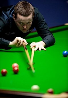 Hendry knocked out by Murphy at Wembley Masters