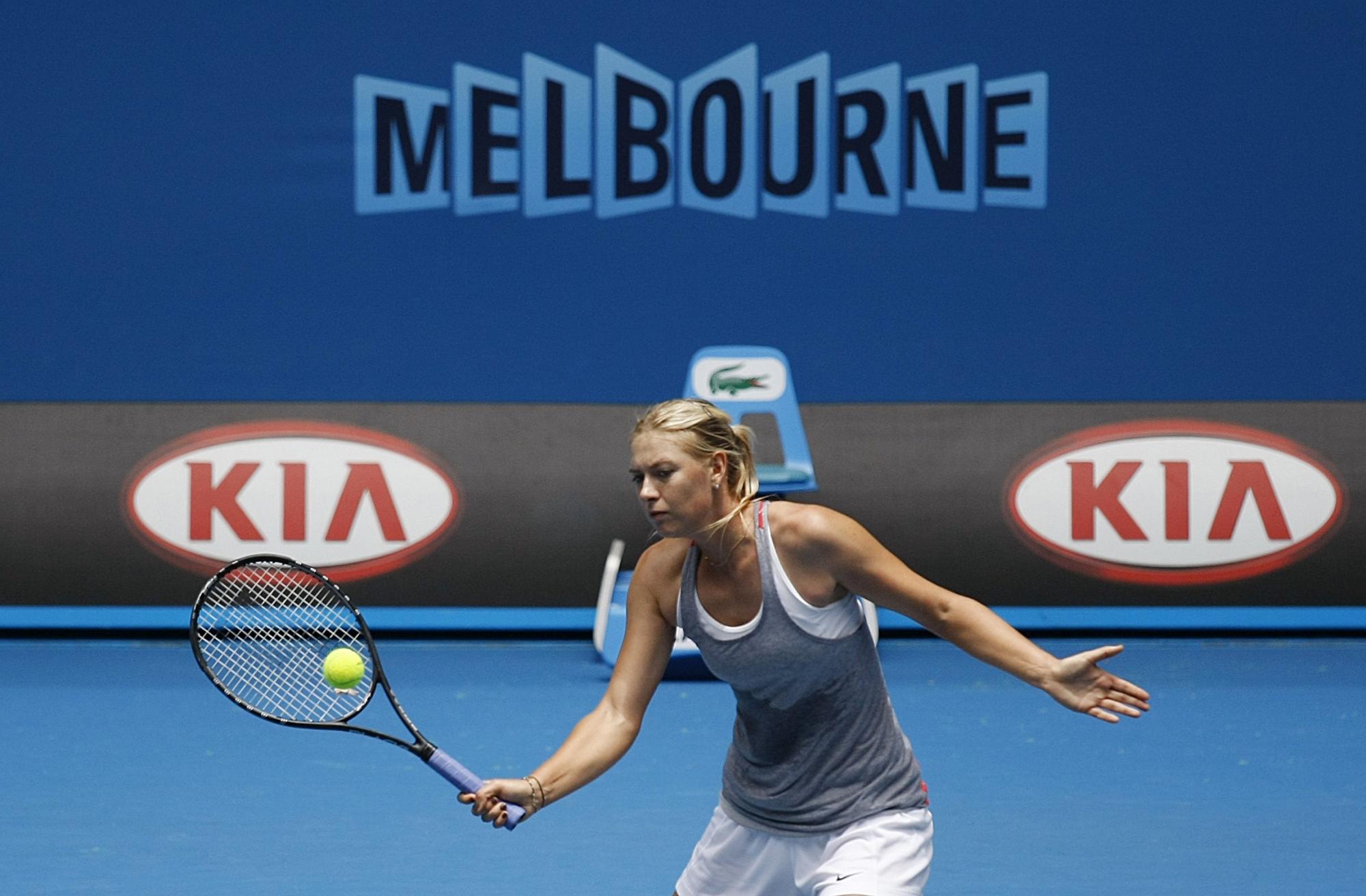 Sharapova's training session at Melbourne Park