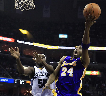 Bryant gets Lakers' mark, but Grizzlies get win