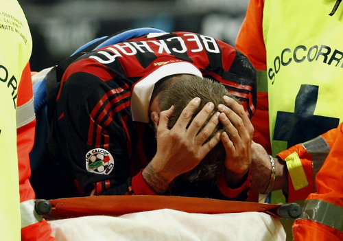 Beckham set to miss World Cup with torn Achilles