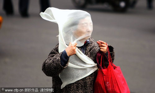 Gale, dust rage through Jilin