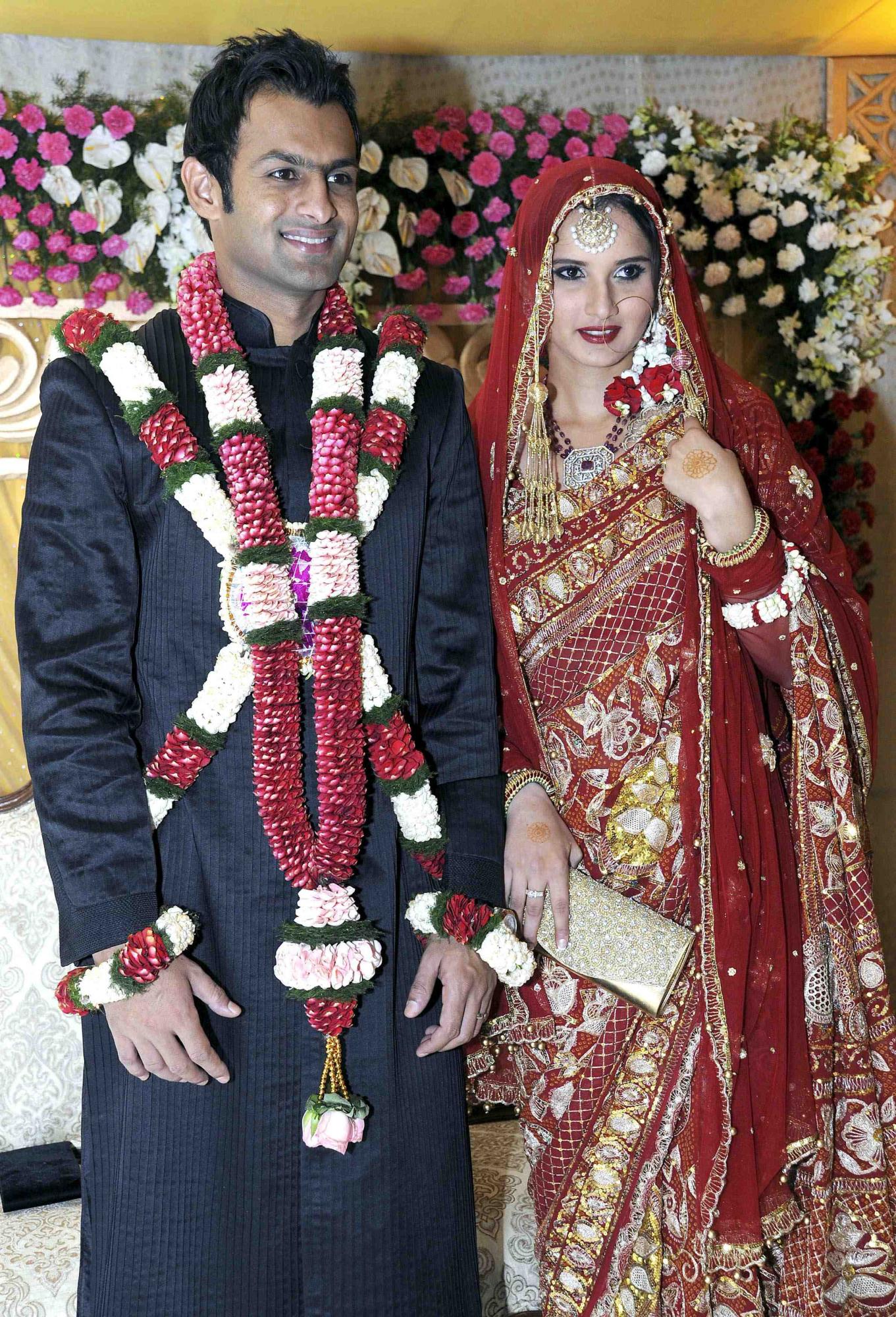 India tennis babe marries Pakistani cricketer