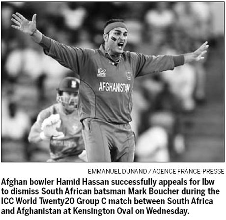 Proud Afghans ask for chance to shine again