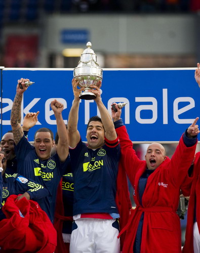 Ajax beats Feyenoord 4-1 to lift Dutch Cup