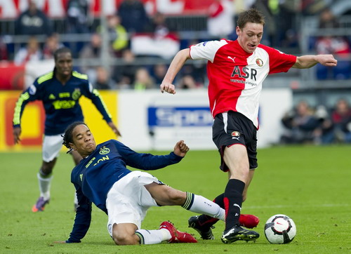 Ajax beats Feyenoord 4-1 to lift Dutch Cup