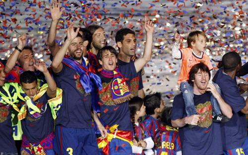 Barca beat Valladolid to win Spanish title
