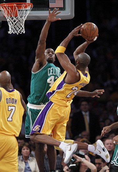 Tough Lakers beat Boston 102-89 in finals opener