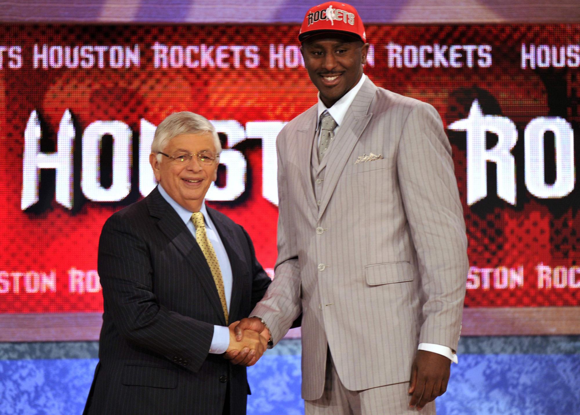 Wizards take Wall with first overall pick in draft
