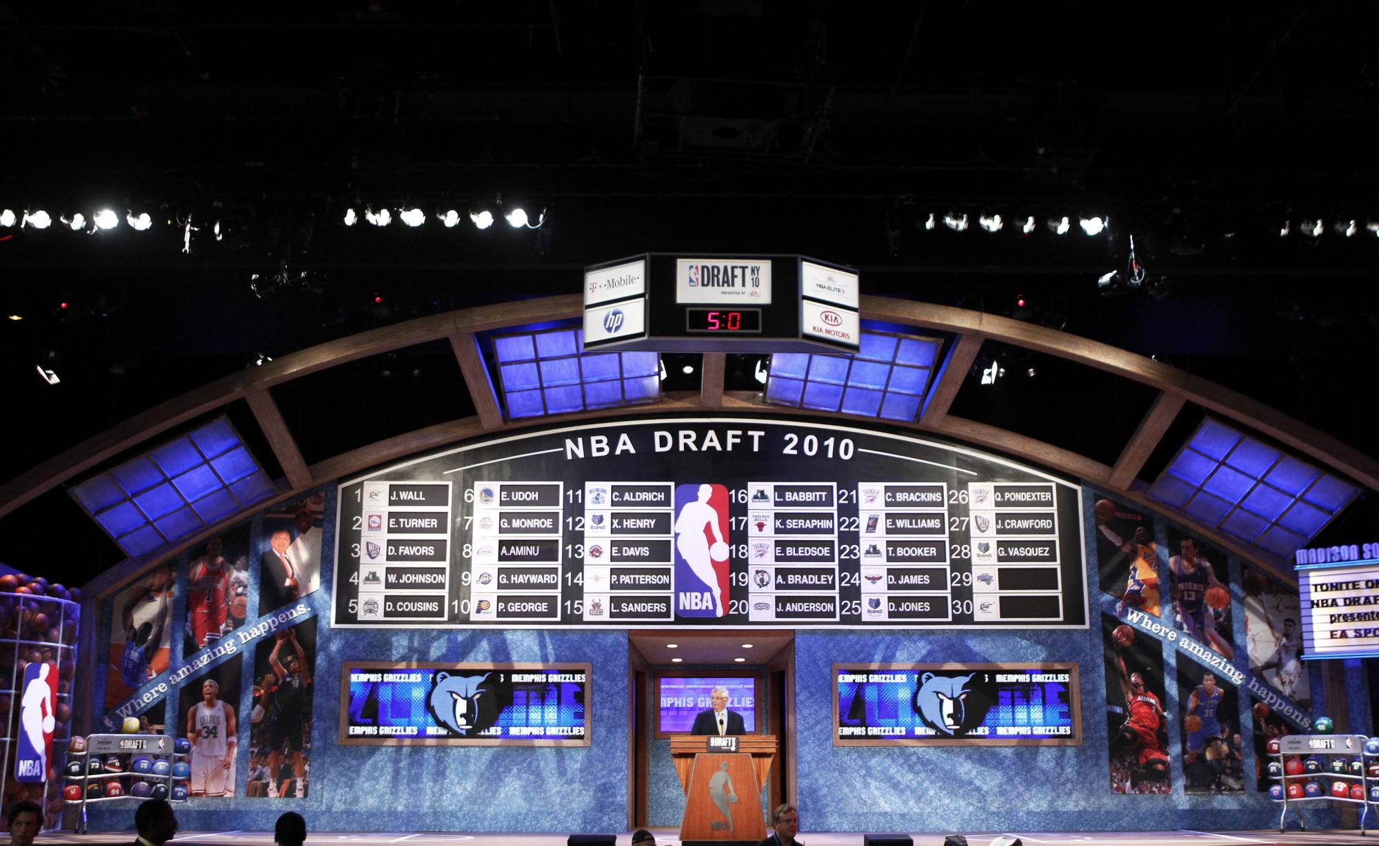 Wizards take Wall with first overall pick in draft