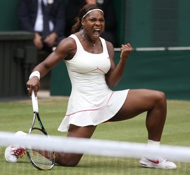 Serena Williams wins 4th Wimbledon, 13th major