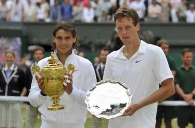 Nadal beats Berdych for 2nd Wimbledon