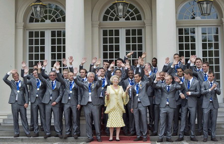 Dutch soccer team honored at home