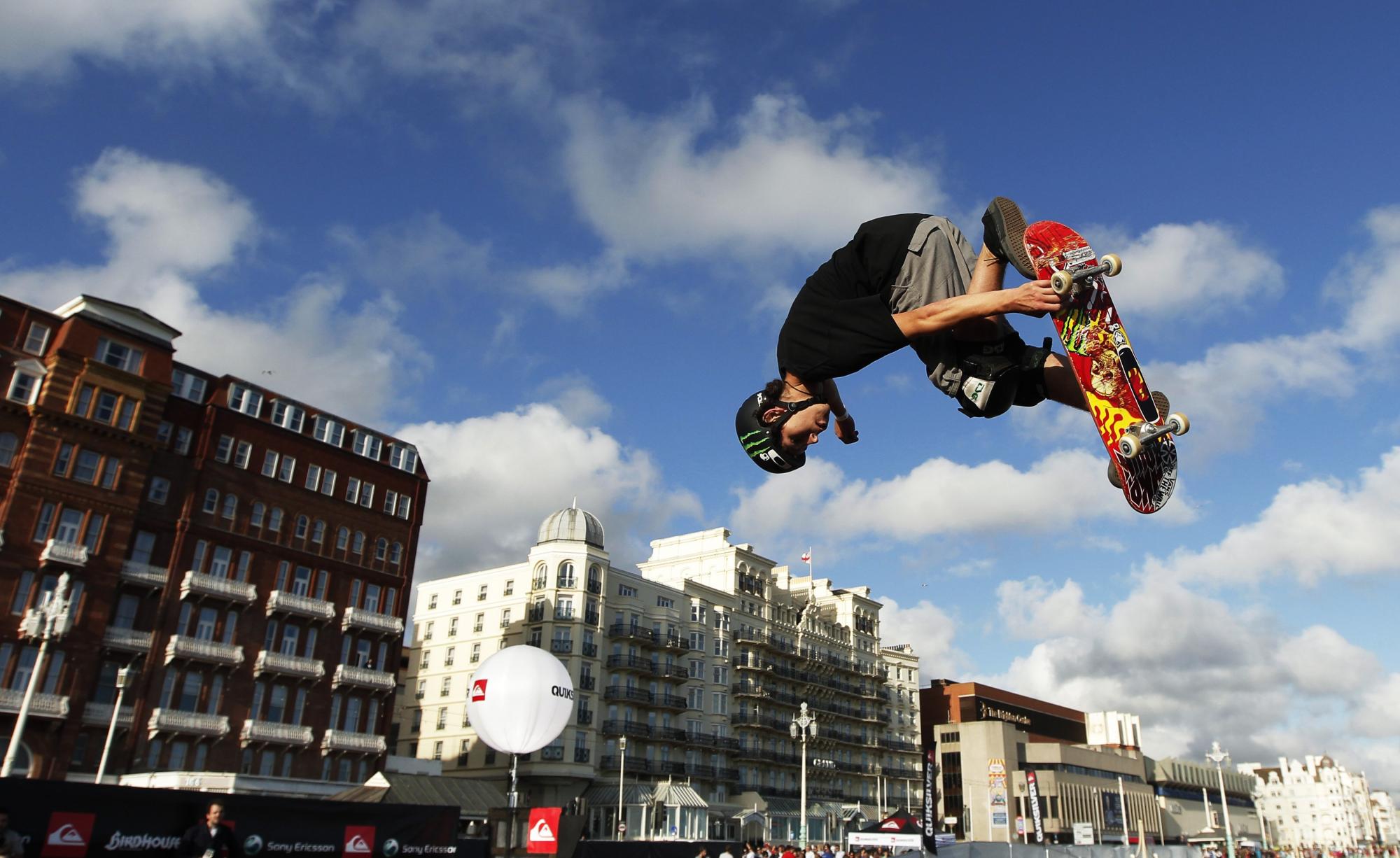 Tony Hawk and Friends European Skateboarding Tour